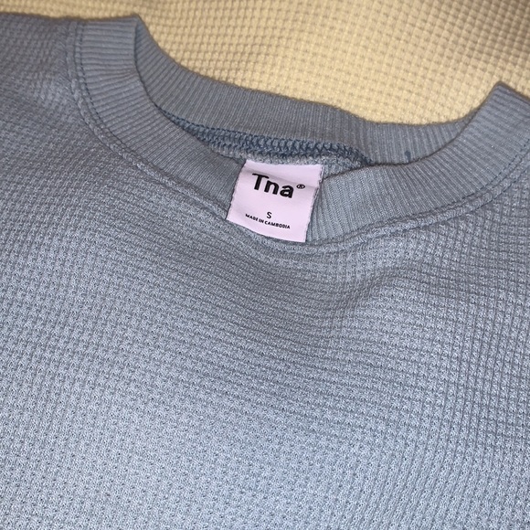 TNA | Waffle thermal knit boxy long sleeve - 2 for the price of 1!! - Picture 3 of 10